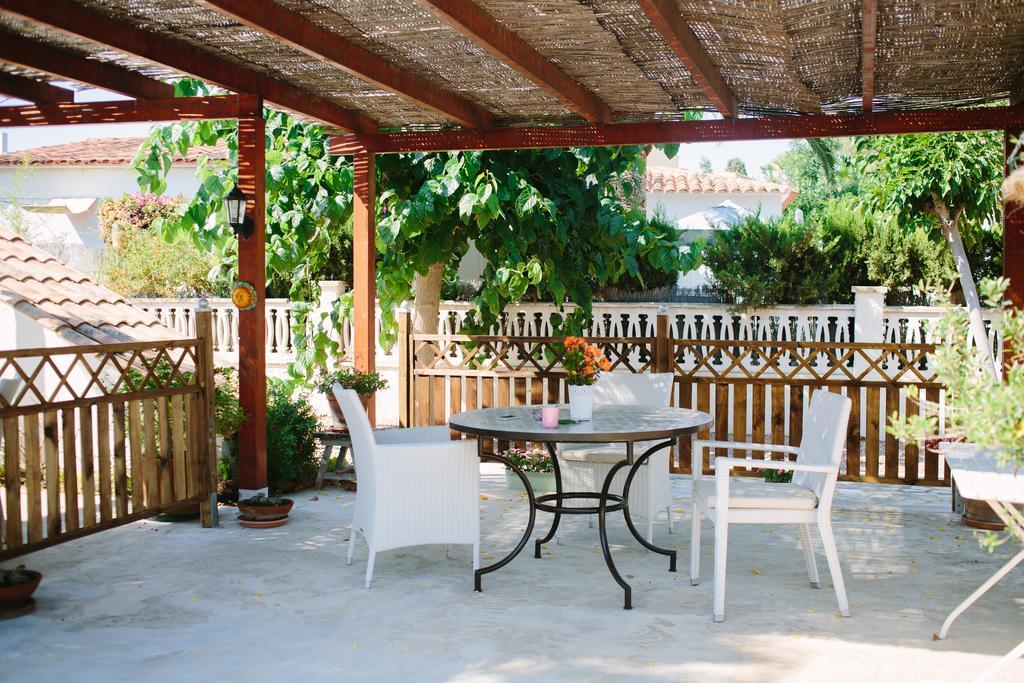 Apartamentos Casa Torres - Adults Only El Albir Bagian luar foto