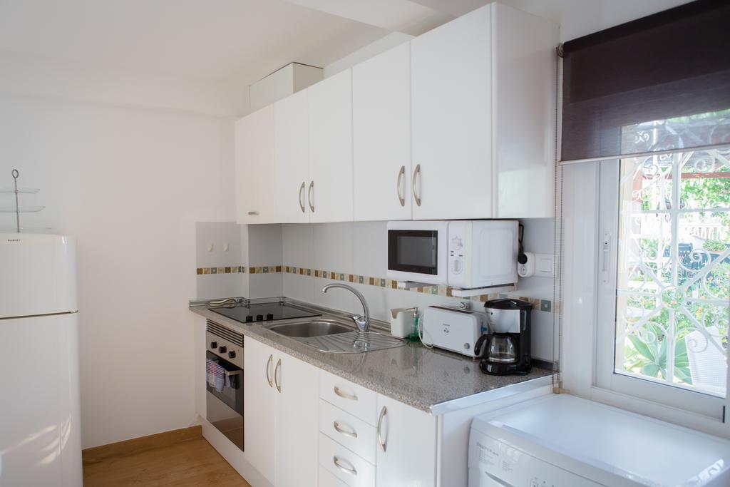 Apartamentos Casa Torres - Adults Only El Albir Bagian luar foto